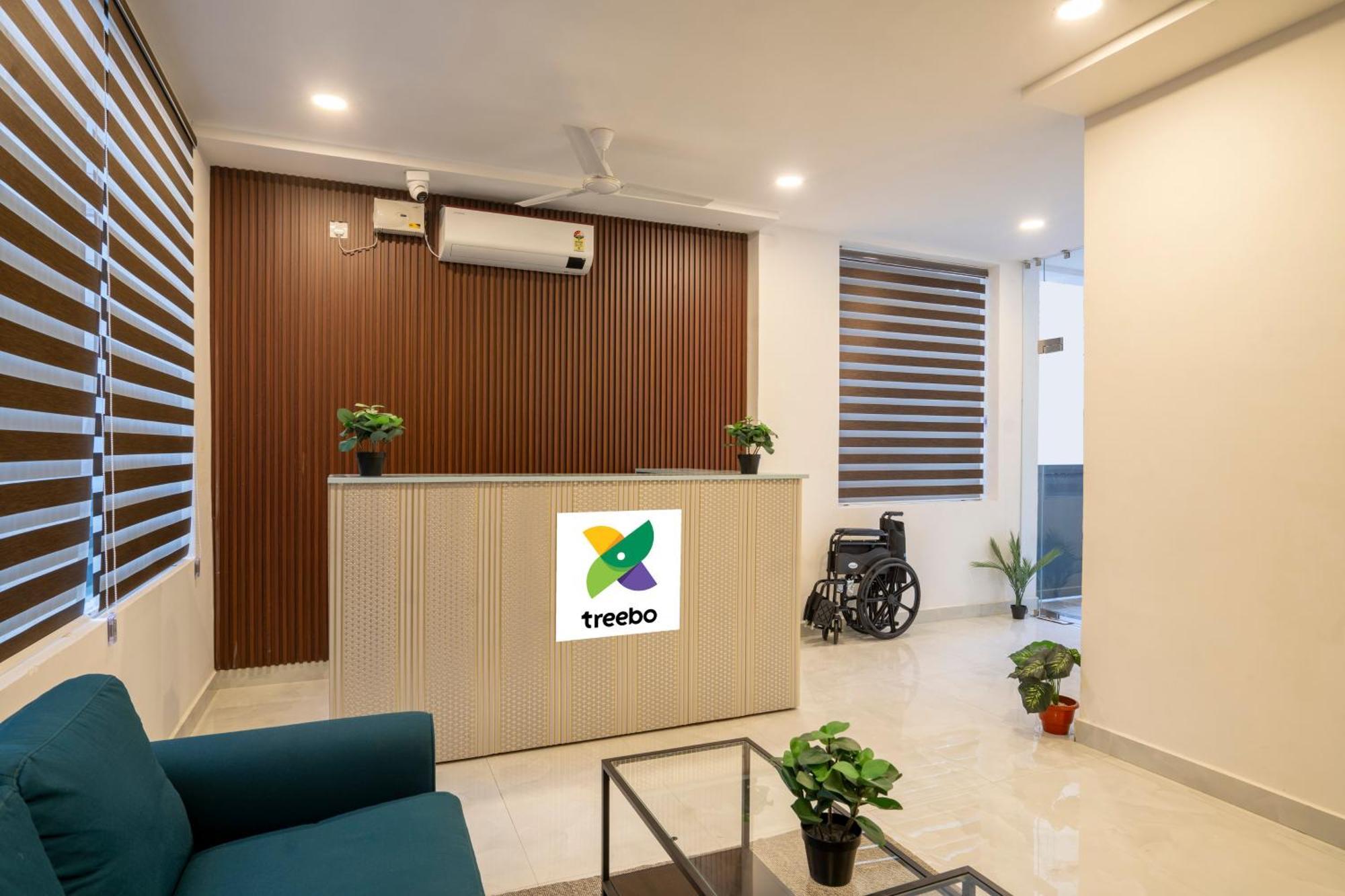 Treebo De Alphabet Gachibowli Hotel Hyderabad Ngoại thất bức ảnh